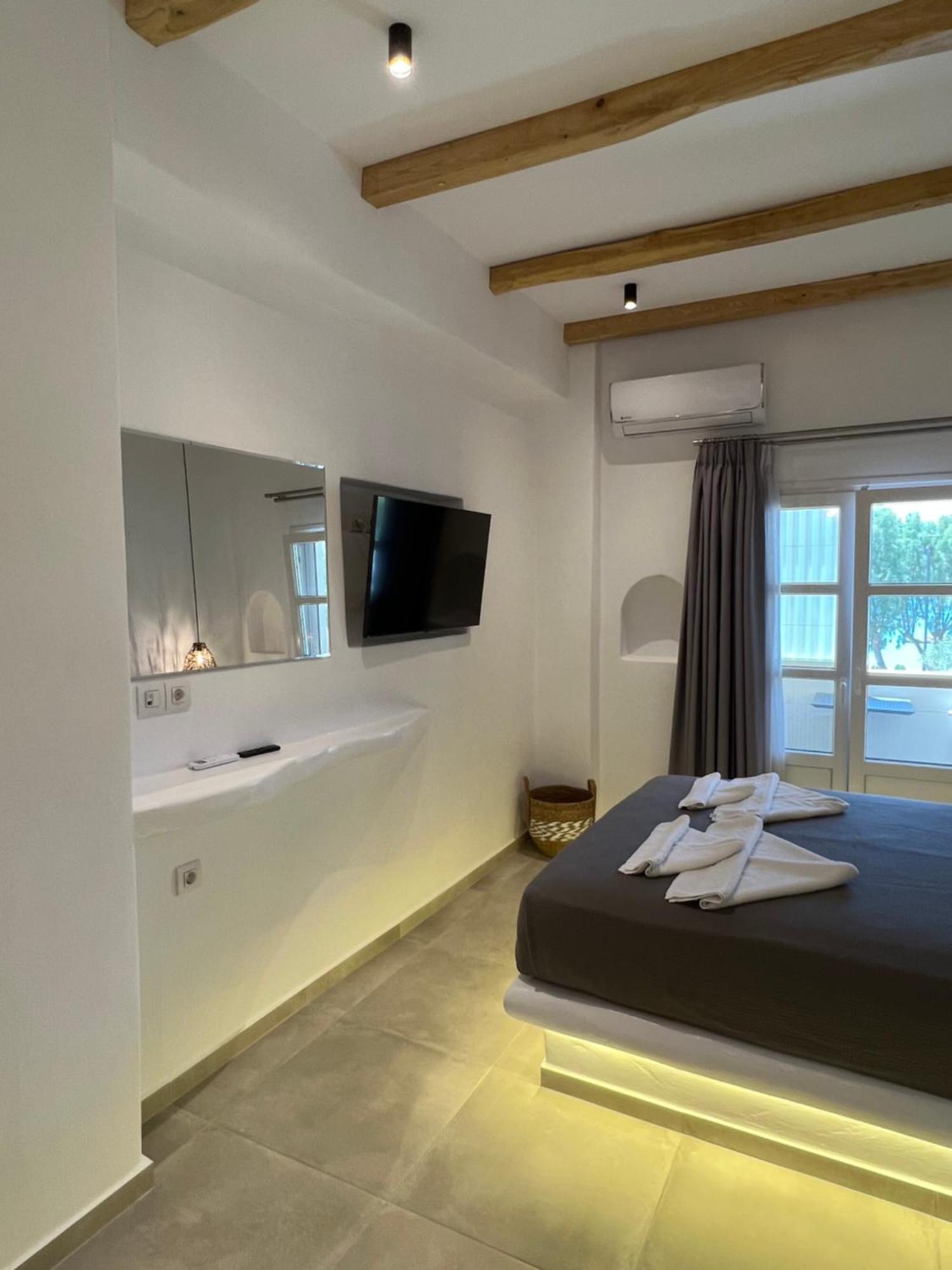 Alidian Bay Suites Leros Álinda Szoba fotó